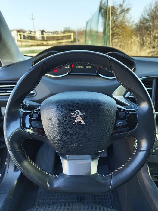 Peugeot 308, 2014, 130CP