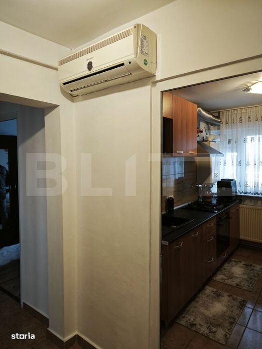 Apartament de vanzare, 3 camere, mobilat si utilat