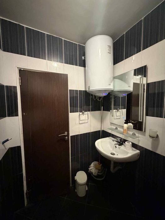 Дава се под наем Двустаен апартамент в София, Триъгълника - 60 кв.м за 509.49 € - Снимка #5