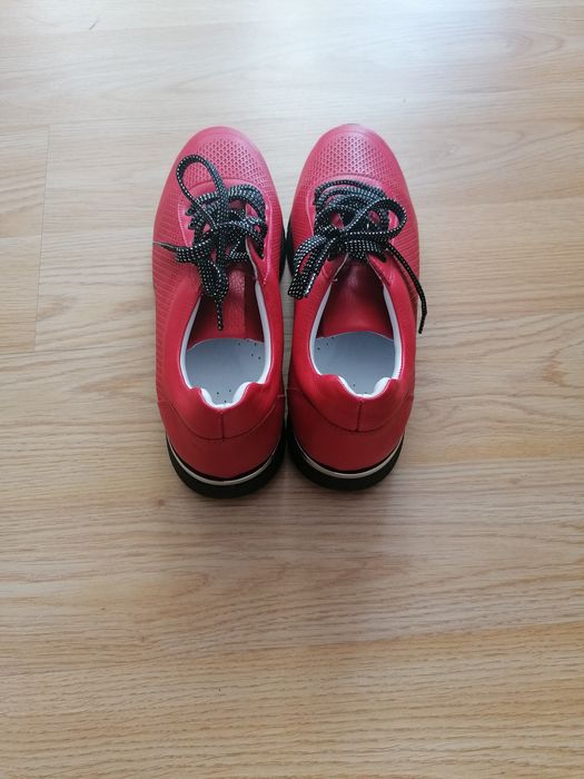 Дамски обувки от естествена кожа