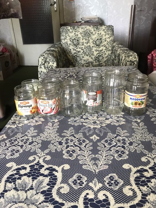 Бебешки бурканчета и конфитюрени /компотени/ буркани