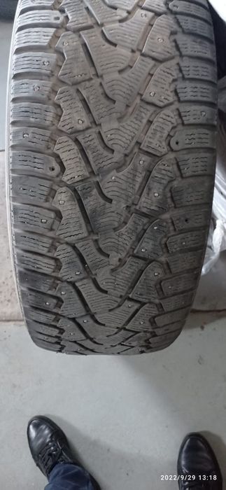 Продам колеса Pirelli 285/60/18