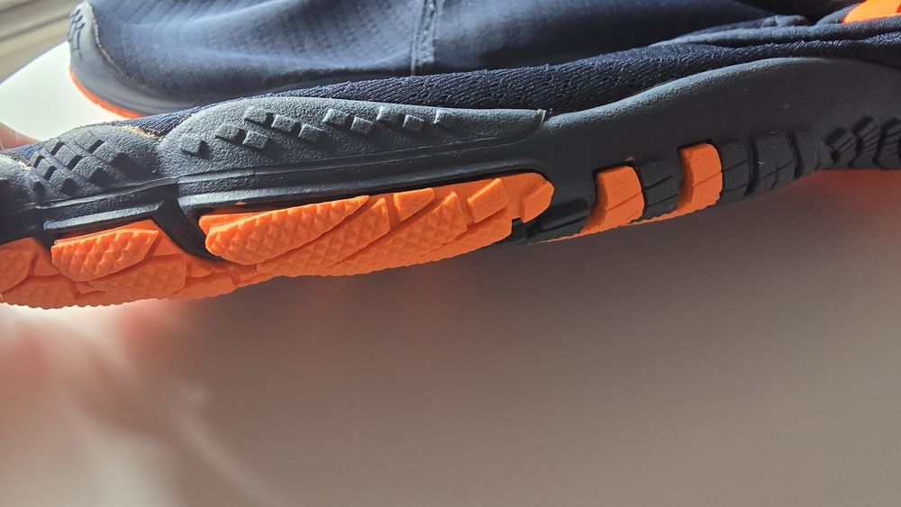 Adidasi barefoot, marime 48