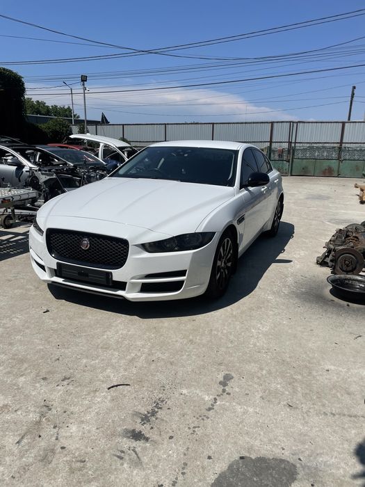Dezmembrez Jaguar XE 2.0 dtd ingenium