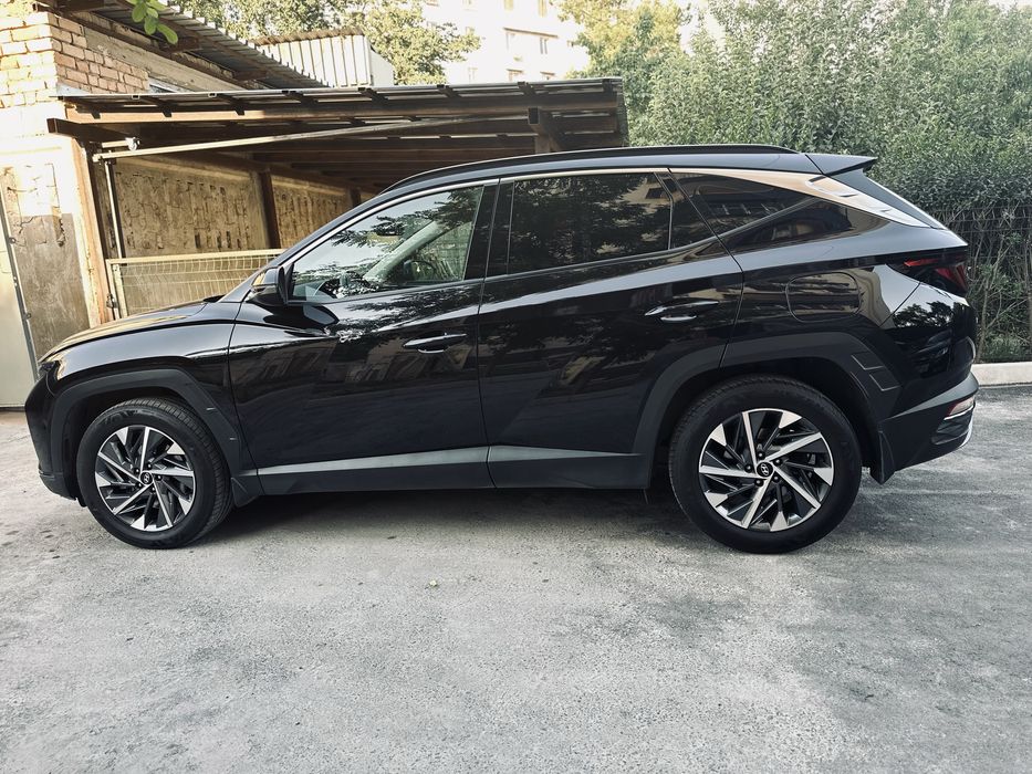 Продается хундай туксон 2022 года, бензин 2л атмосферник