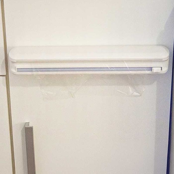 Кухненски диспенсър за фолио с нож и вакуумни вендузи за прикрепване