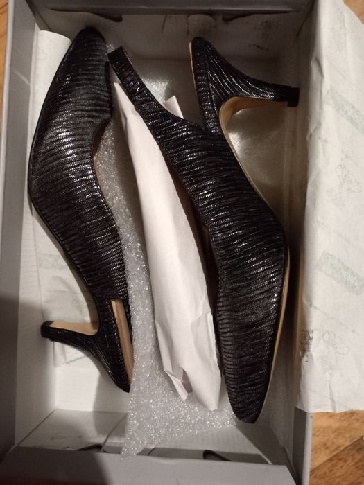 Коледна промоция! Елегантни официални обувки