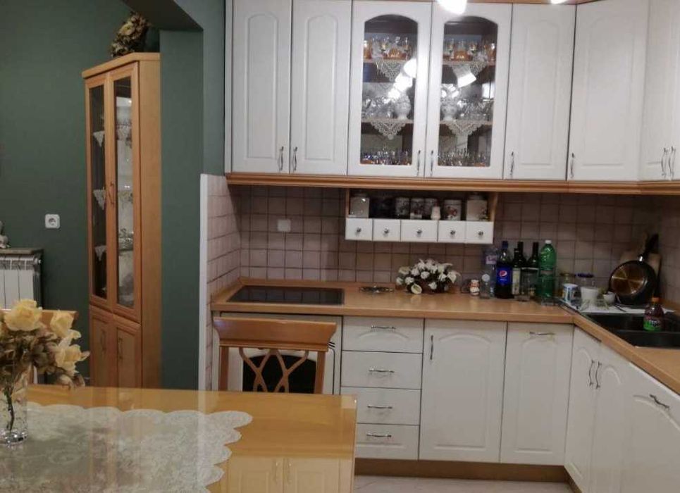 Дава се под наем Тристаен апартамент в Пловдив, Тракия - 48 кв.м за 346.8 € - Снимка #2