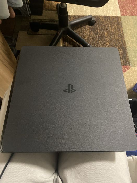 playstation 4 slim