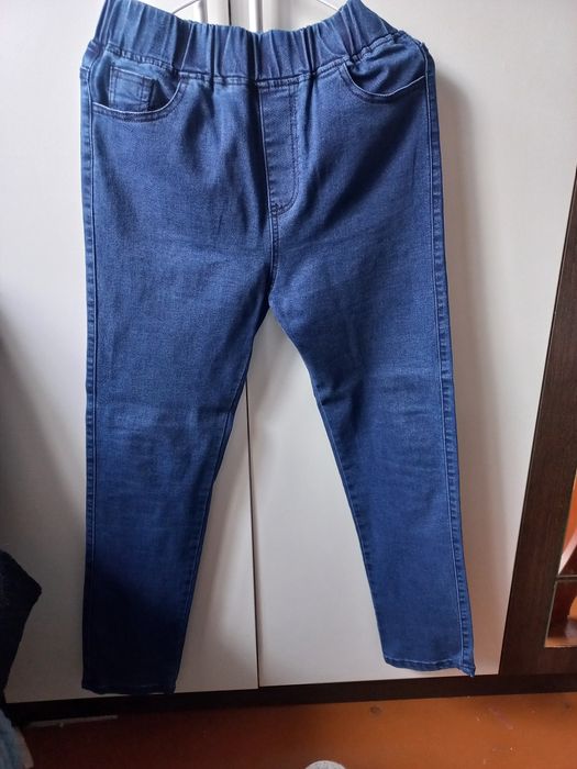 Продам женские вещи