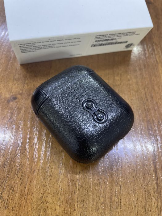Продам наушники AirPods 2