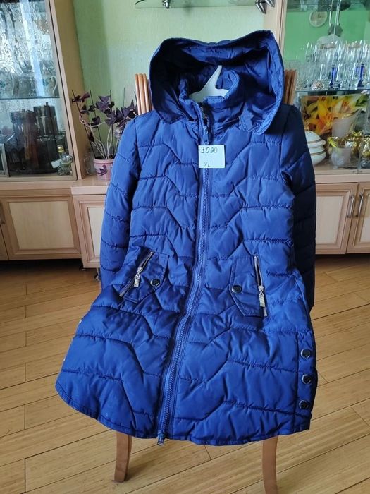 Продам куртки разные