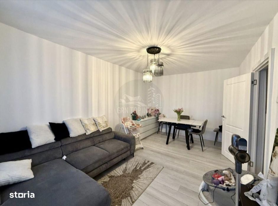 Apartament modern 2 camere cu balcon zona Vasile Aaron — fotografia 3