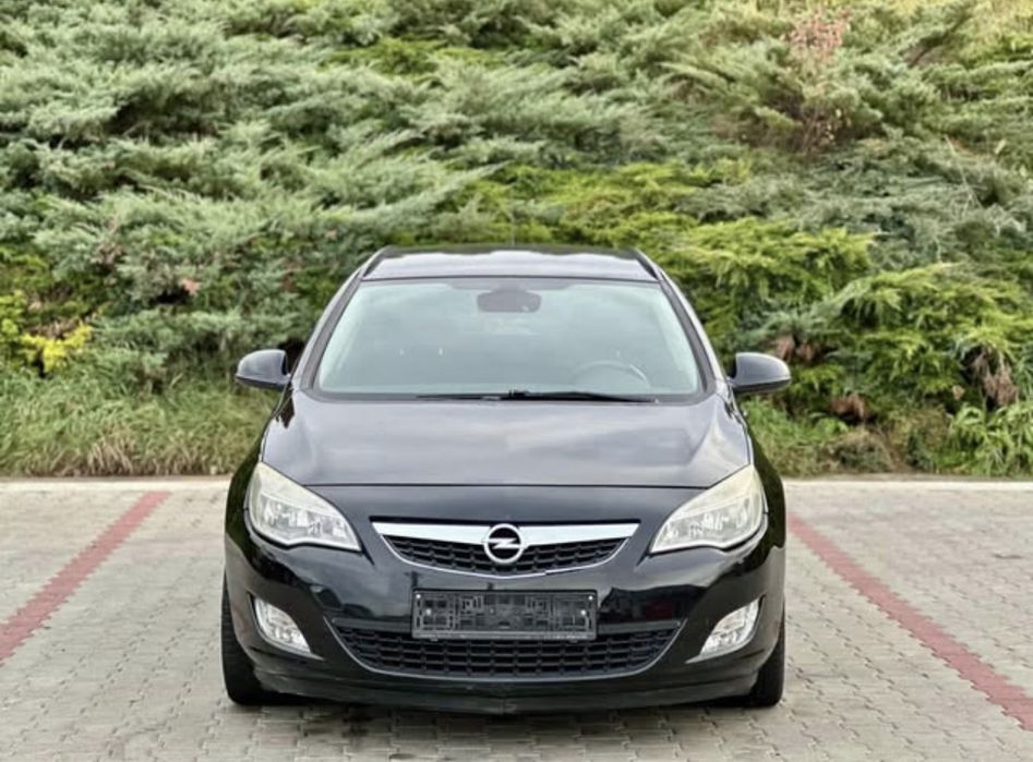 Vand Opel Astra J 1.7CDTI 110CP