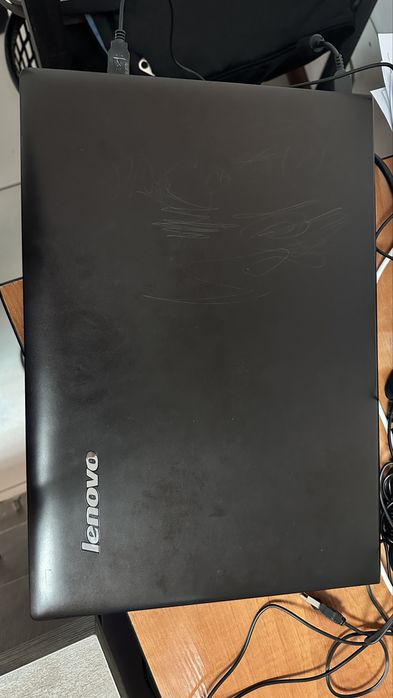 Ноутбук Lenovo IdeaPad срочно продается