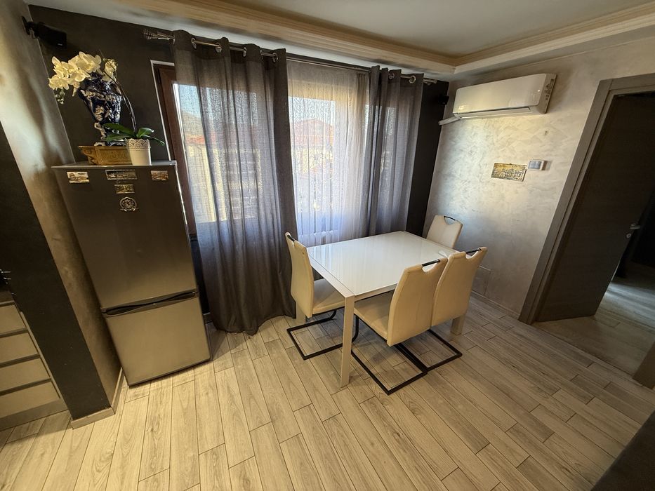 Ofer spre Vanzare Apartament 2 Camere Etaj 3 in Turt / Centru