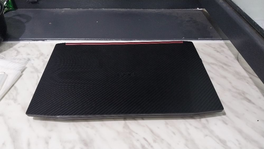 Noutbook Acer Nitro(игравой) Rayzen 5 podsvetkali, videokarta bor