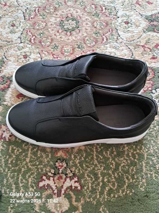 Продам кожанную мокасины