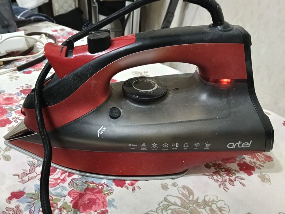 Срочно продам утюг