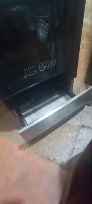 Продам срочно газ плиту