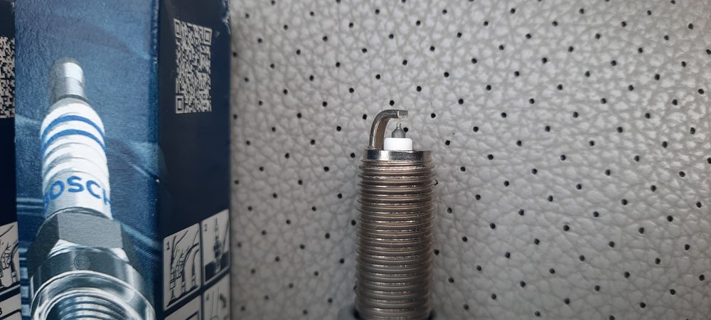 Запалителни свещи BOSH