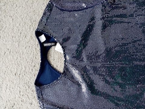 vand rochie paiete marimea M,nou nouta cu eticheta h&m.