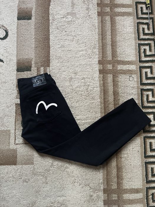 Джинсы Evisu черные