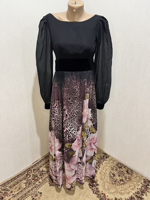 Платье красивое