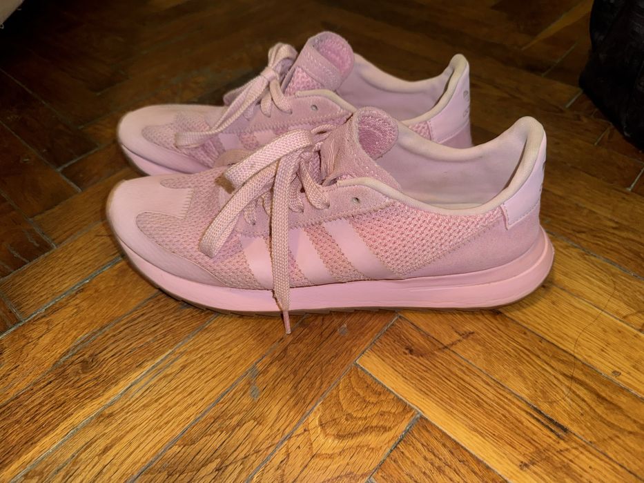 Маратонки ADIDAS, 43 номер