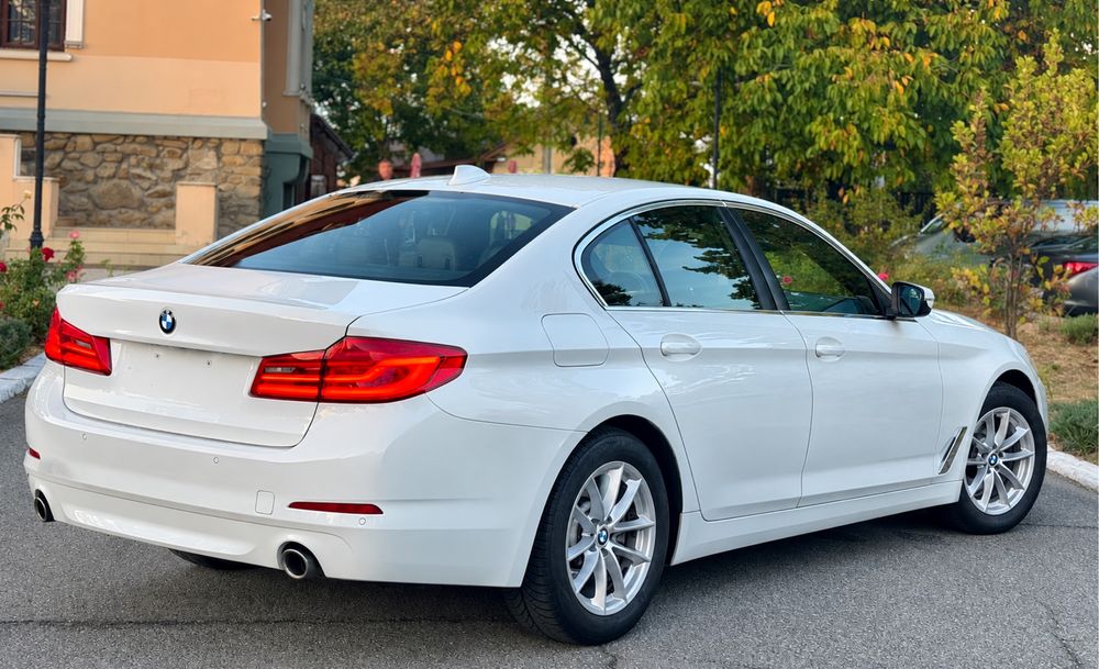 BMW 5 Series 2017 — imagine 4