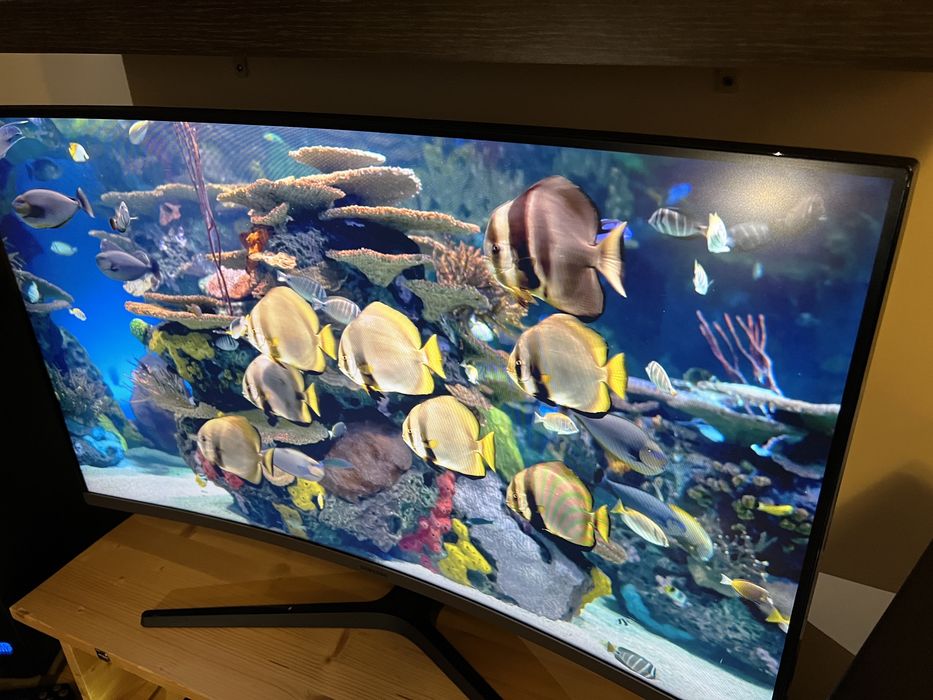 Monitor curbat LED Samsung 32 inch, Full HD, 75 HZ Aproape nou