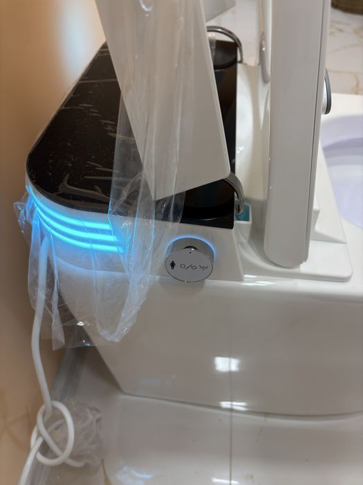 Мултифункционална смарт тоалетна с подгрев, сушене,