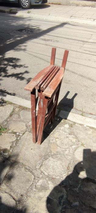 Трапезни столове,букови и сгъваеми