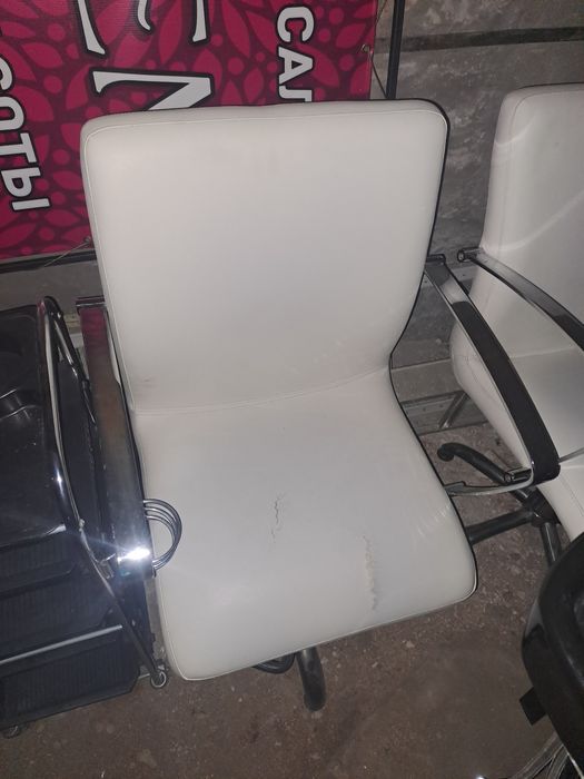 Продам разные стулья