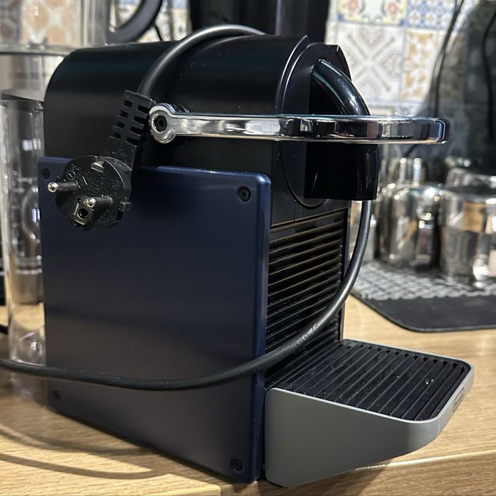 Delonghi Nespresso Pixie