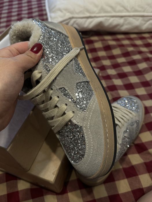Продам кроссовки Golden goose новые