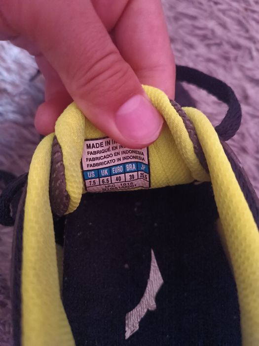 Маратонки mizuno