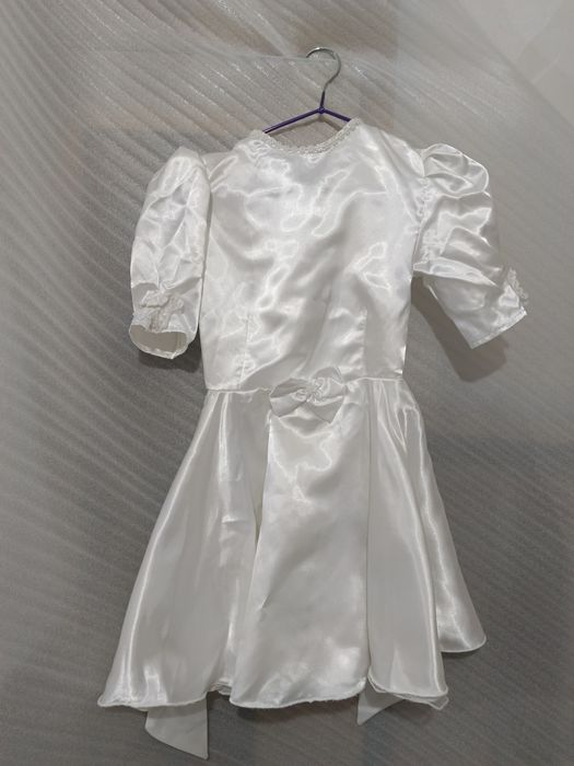 Продам карнавальные костюмы