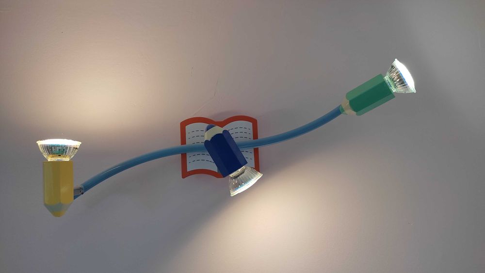 Два броя детски лампи