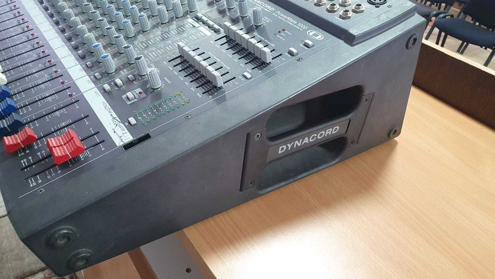 Mixer dynacord powermate 1000 1