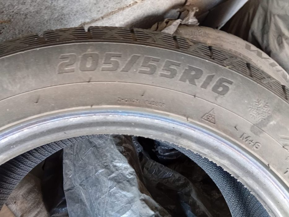 Продам зимние шины