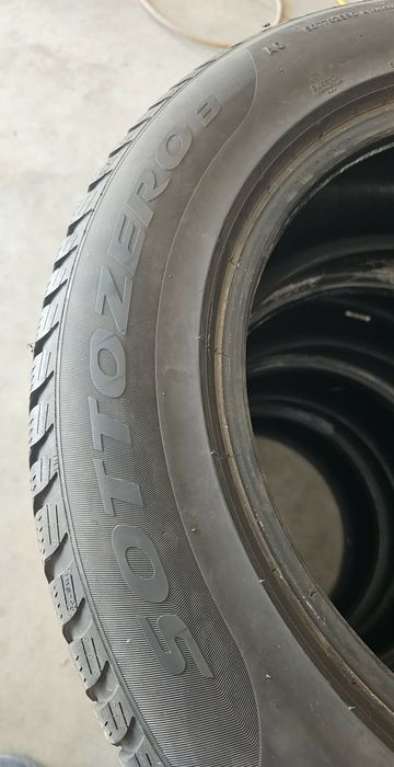 225/60/17цола.Pirelli