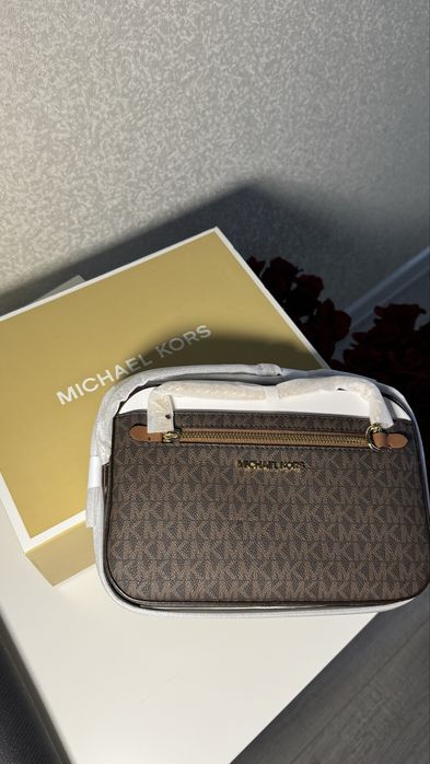 Новая оригинальная сумка Michael Kors