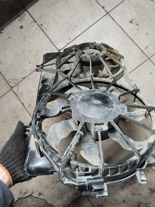 На Приору Вентилятор охлаждения