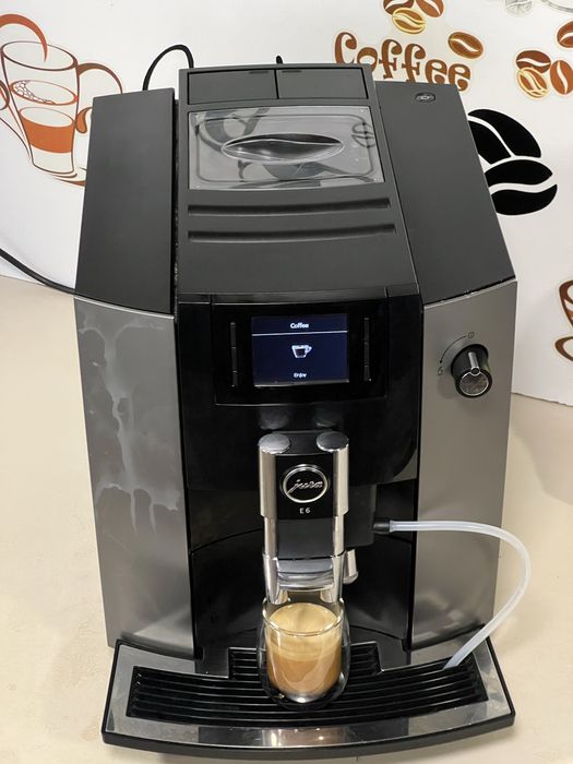 Кафемашина кафе автомат Jura E6 с гаранция
