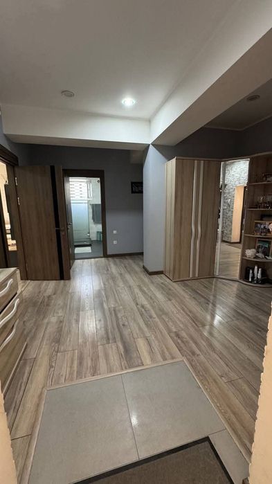 4-х комн Новостройка, М.Горького метро