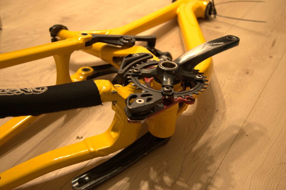 Cadru Commencal supreme dh v3