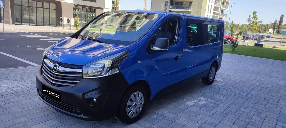 Opel Vivaro Extra Long 1.6 CDTI 121 CP 2018 cu 8+1 Locuri