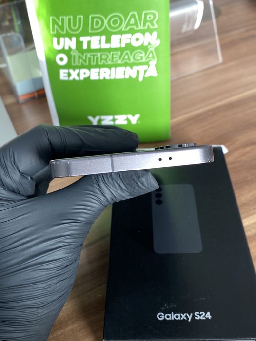 Samsung Galaxy S24 Duos / Garanție 24 luni / 128 Gb / Foarte bun |