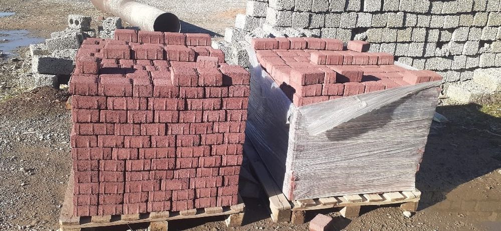 Продаётся  аппарат для изготовления брусчатки